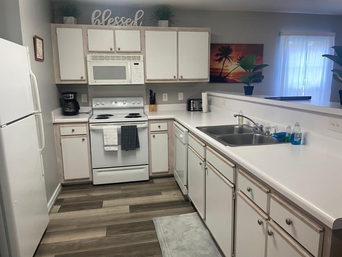 Golf & Beach Condo Getaway! Миртъл Бийч Екстериор снимка